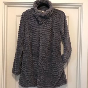 Patagonia Pelage Feather Grey Long Faux Fur Coat